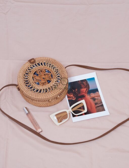 Guarantee products round vintage unique patterne bali straw bag straw shoulder bag rattan bag Vietnam R 42 11 001 03