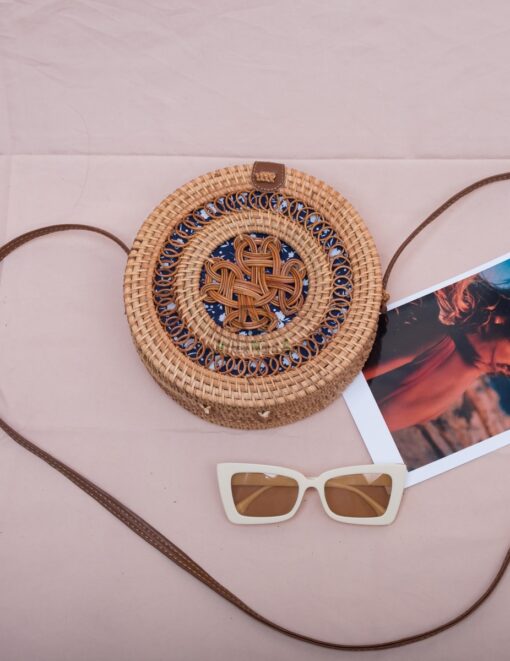 Guarantee products round vintage unique patterne bali straw bag straw shoulder bag rattan bag Vietnam R 42 11 001 03
