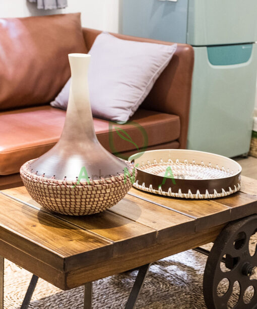 High Quality Mid-century Vase Made From Spun Bamboo And Seagrass SGS 09 02 024 01