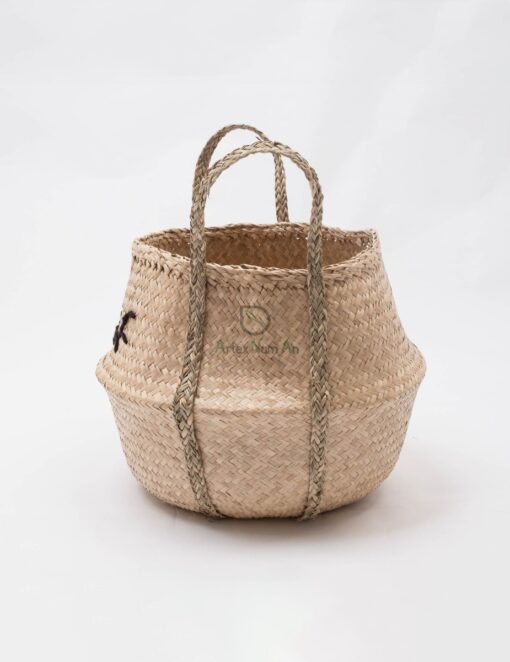OEM/ODM foldable laundry basket/seagrass belly bsket with eyes pattern SG 06 05 442 04