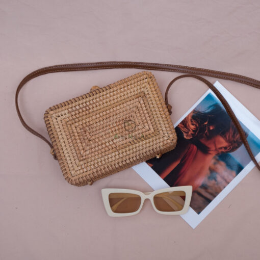 Rectangular Woven Bags Women Handbags Also Rattan Summer Ladies Bags Made In Vietnam R 42 11 001 04