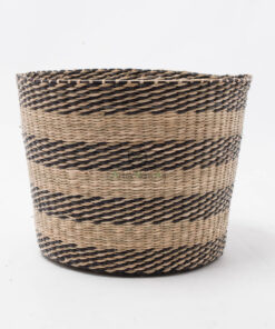 Set Of 2 Seagrass Baskets From Vietnam SG 06 05 438 01