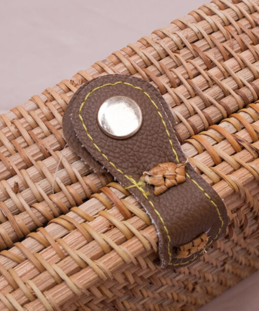 Small MOQ Products Rectangle Vintage Fashion For Women R 38 11 001 04