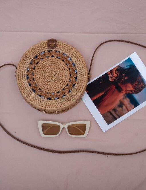 hot trend products round vintage twist pattern 20x8 cm rattan bag straw cosmetic bag rattan woven bag R 42 11 002 01