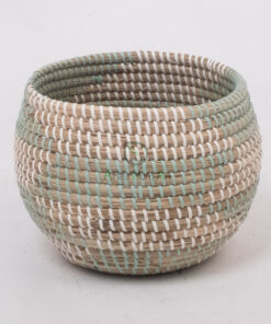 Eco Friendly Mini Round Woven Seagrass Indoor Planter Pot SG 09 05 455 01