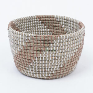 Elegant seagrass woven storage basket SG 09 05 420 01
