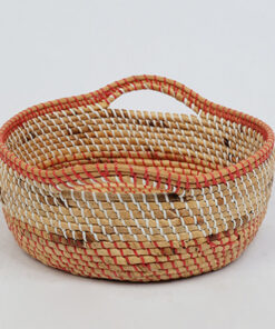 High quality seagrass and water hyacinth basket made from Vietnam with handles WW 09 05 005 01