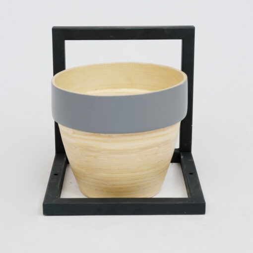 Planters With Black Stand Made In Vietnam S 18 16 011 01
