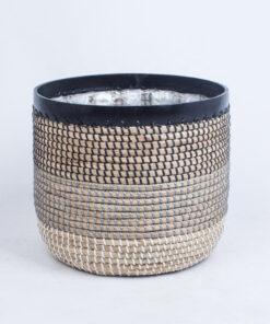 Seagrass Basket Weaved With Plastic String And Bamboo SGNB 09 16 004 01