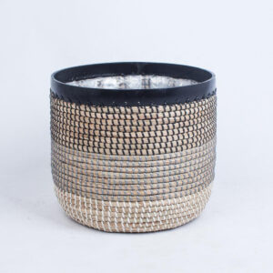 Seagrass Basket Weaved With Plastic String And Bamboo SGNB 09 16 004 01