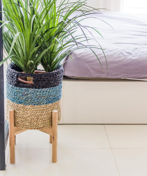 Wholesale Three-color Seagrass Planter With Leg Made In Vietnam SG 06 16 008 01