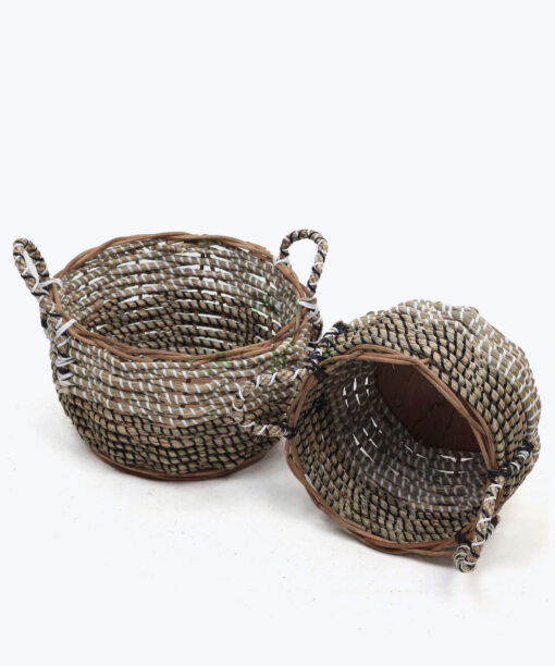 Set of two wholesale seagrass baskets with handles SG 09 05 470 01M