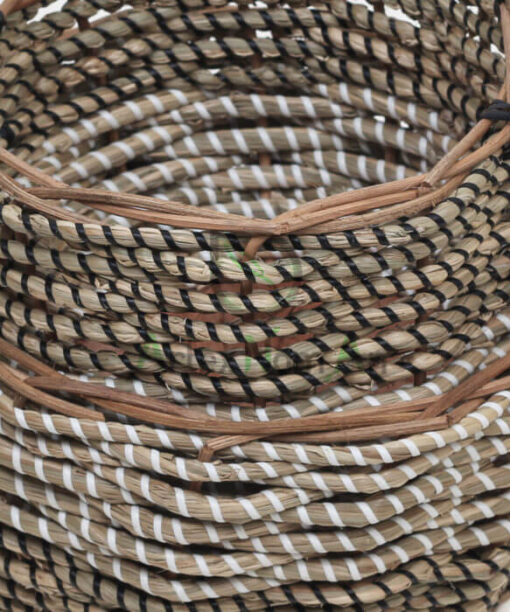 Set of two wholesale seagrass baskets with handles SG 09 05 470 01M