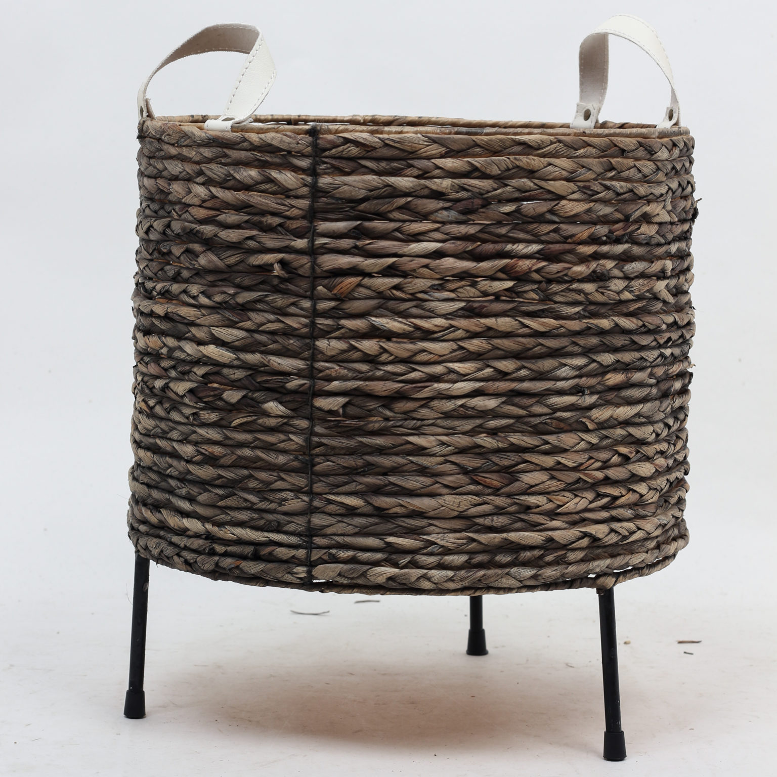 Eco-friendly round water hyacinth indoor pots also plant stand with leather handles for home decor