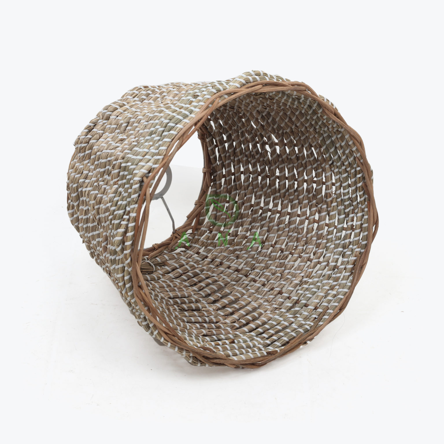 Beautiful Seagrass Hanging Lampshade