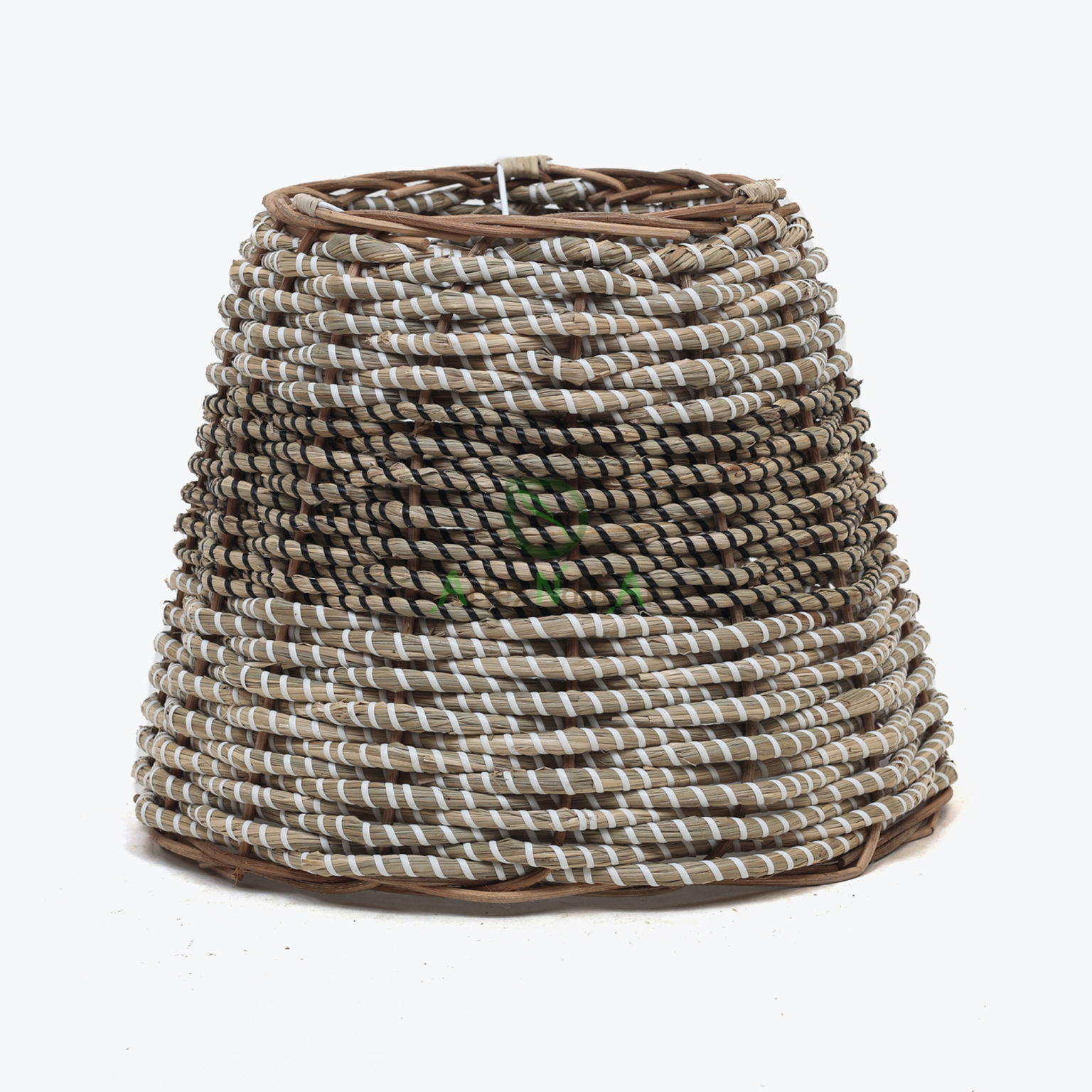 Beautiful Seagrass Hanging Lampshade