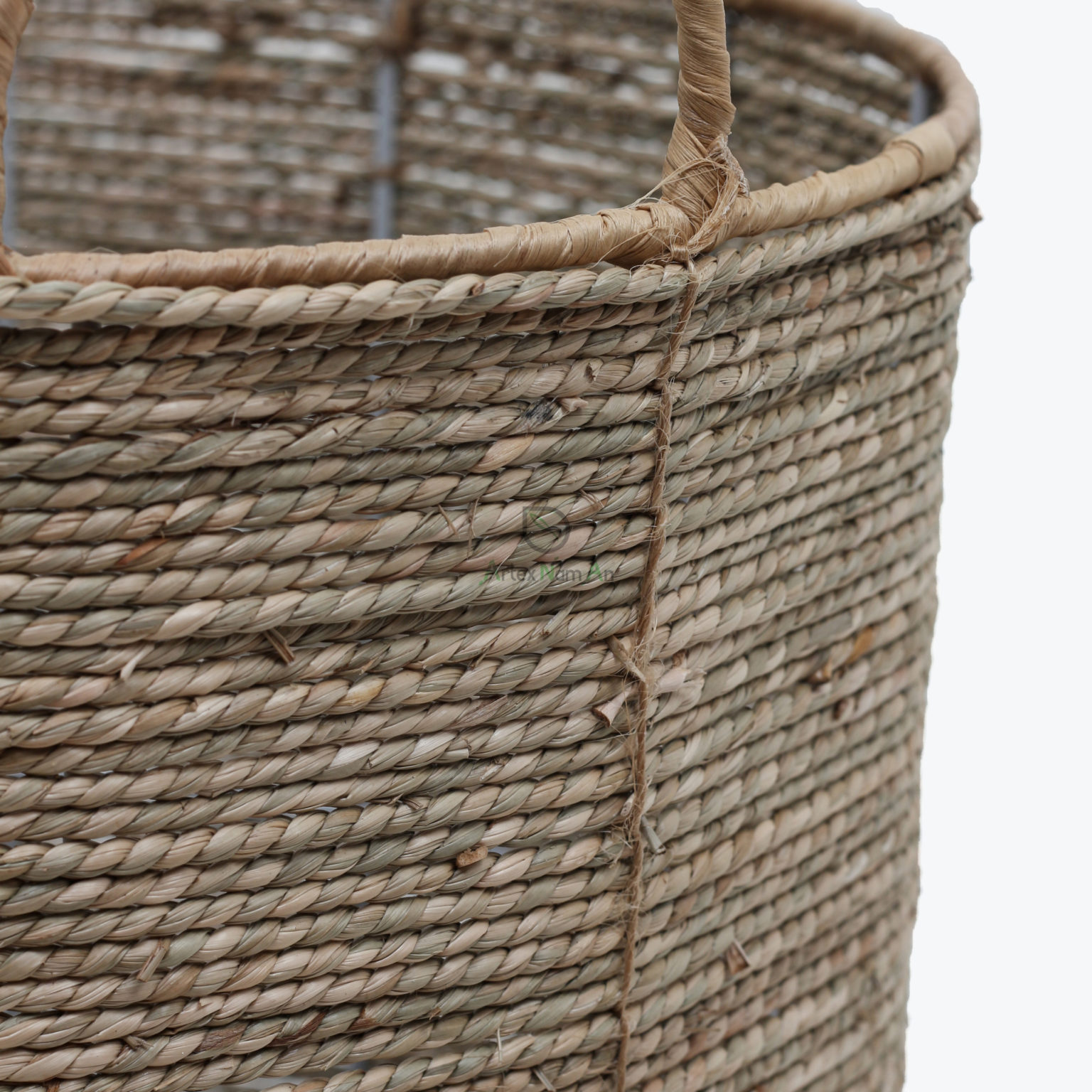 Set of 3 Round Seagrass Storage Bins With Handles