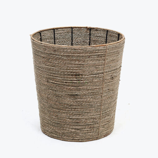 round natural seagrass hamper