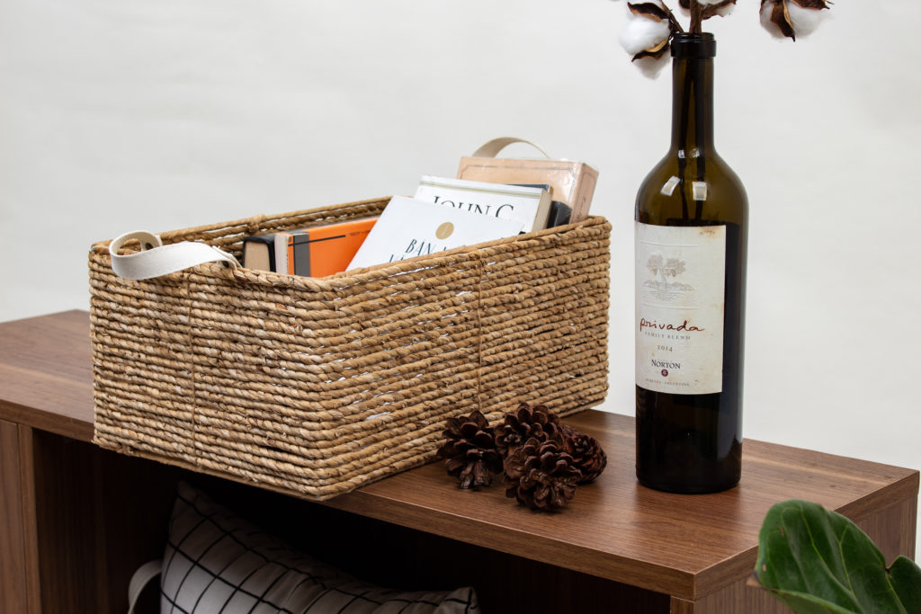 Back to basic - 2021 trendy home decor & organization