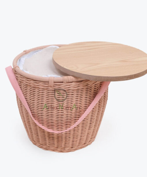 Eco-friendly Round Rattan Picnic Basket with Handle & Lid R 09 05 183 01