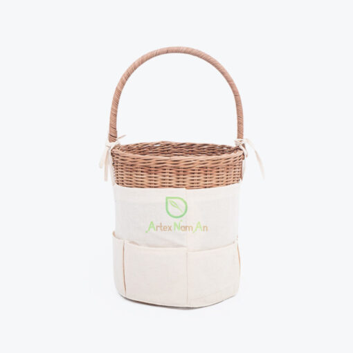 Eco Friendly Round Rattan Food Bread Picnic Basket With Handle Also Woven Kitchen Basket Decor