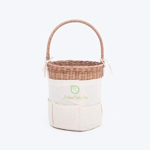 Eco Friendly Round Rattan Food Bread Picnic Basket With Handle Also Woven Kitchen Basket Decor