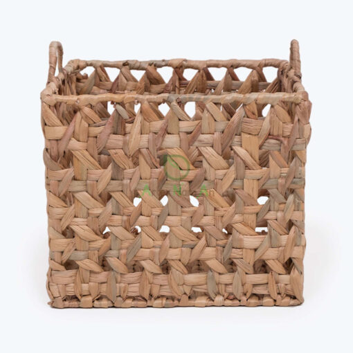 Water Hyacinth Wholesale Wicker Baskets With Handles Make in Vietnam W 06 05 332 01