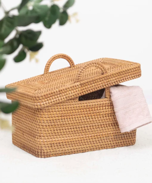 Shop Wholesale Natural Rattan Storage Basket with lid and premium design for modern room organization. Ideal for home, office, HORECA and retail spaces. We welcome bulk orders, OEM/ODM collaborations, and private label projects for retailers, wholesalers, sourcing agents, and HORECA buyers.