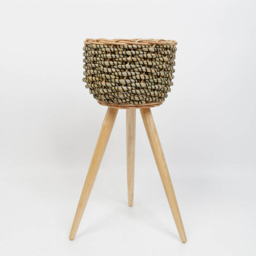 Seagrass planter with removable stands 6