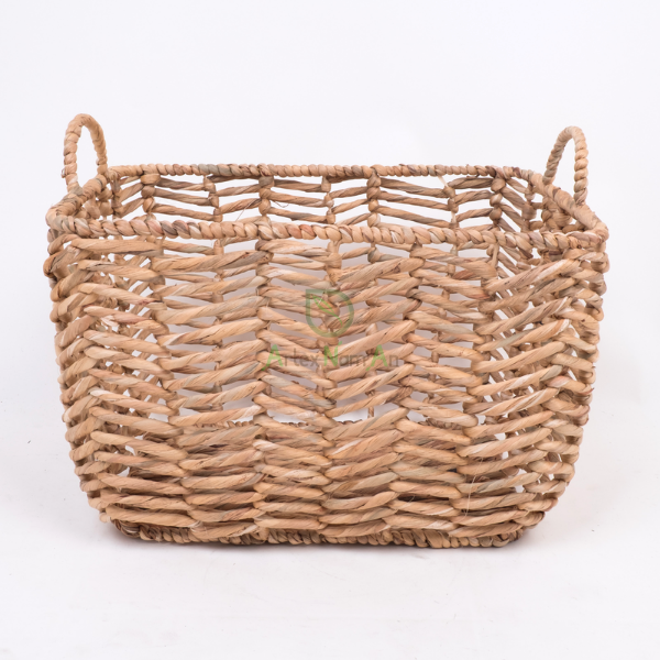 Open twisted weave water hyacinth basket with handles