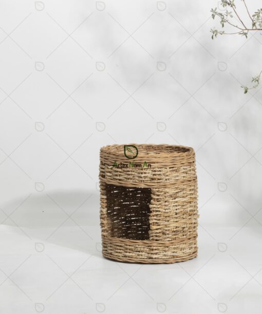 Round Cat Condo Bananaa