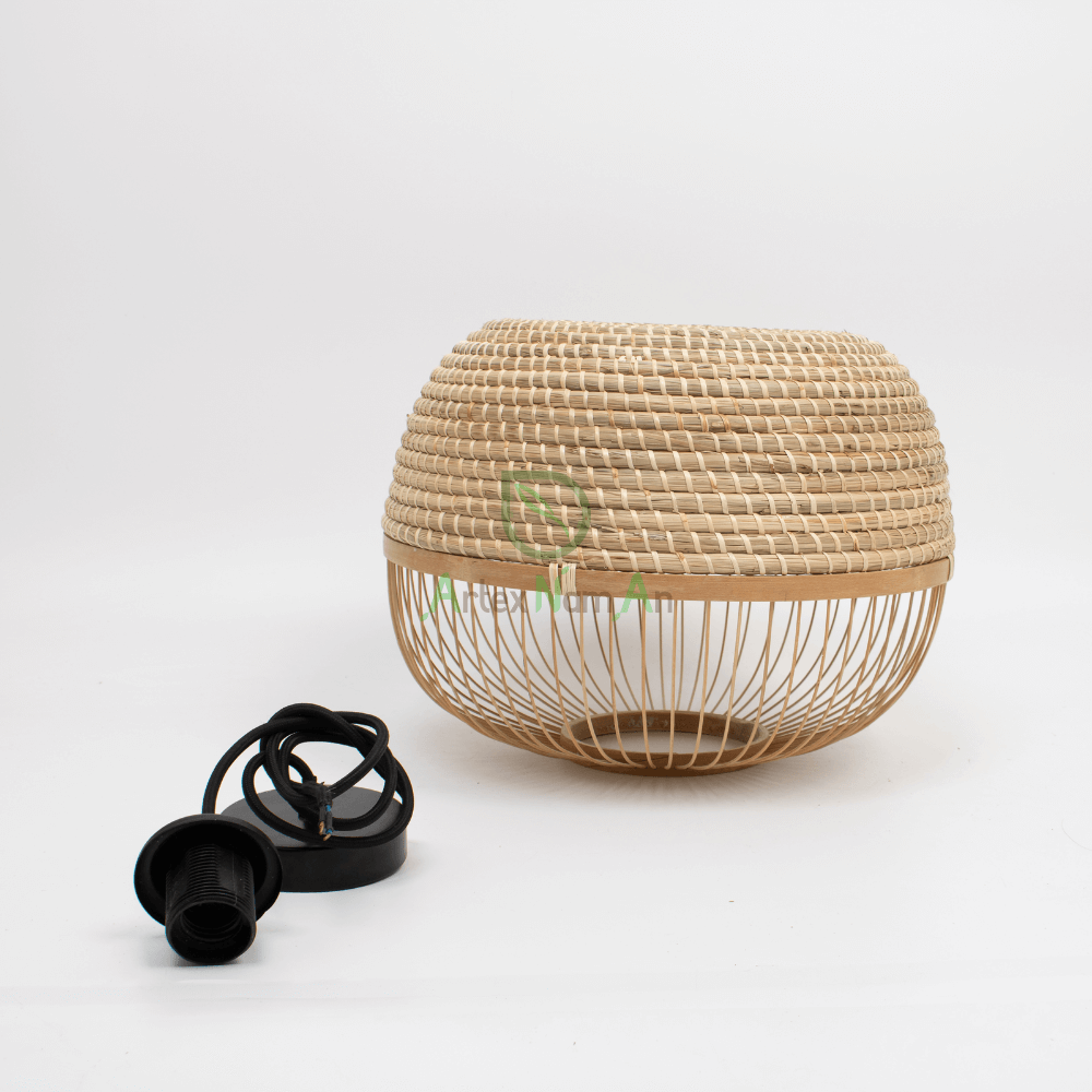 Woven seagrass lamp shade
