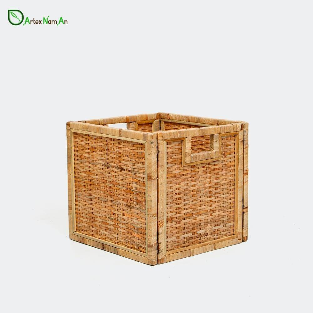 Rattan cane vs bamboo - Collapsible wholesale woven baskets with rattan peel