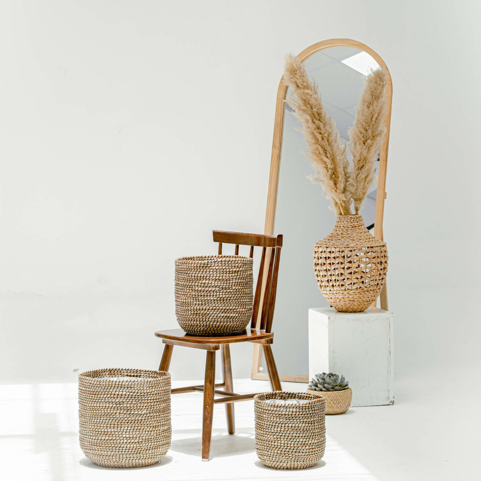 Monochrome Seagrass Wicker Pots For Plants Wholesale