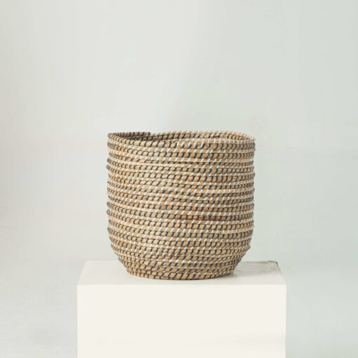 Monochrome Seagrass Wicker Pots For Plants Wholesale