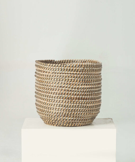 Monochrome Seagrass Wicker Pots For Plants Wholesale