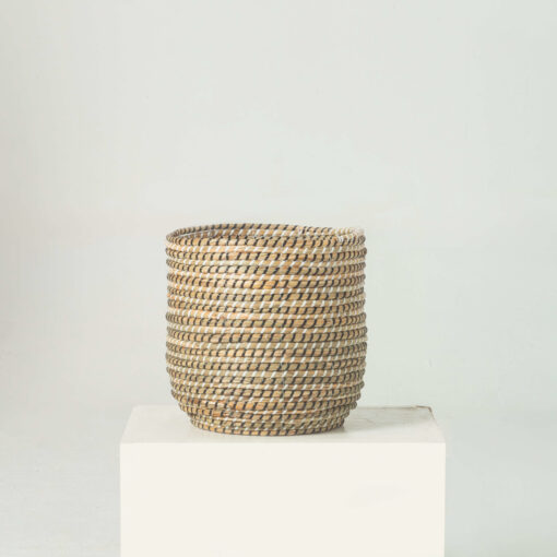 Monochrome Seagrass Wicker Pots For Plants Wholesale