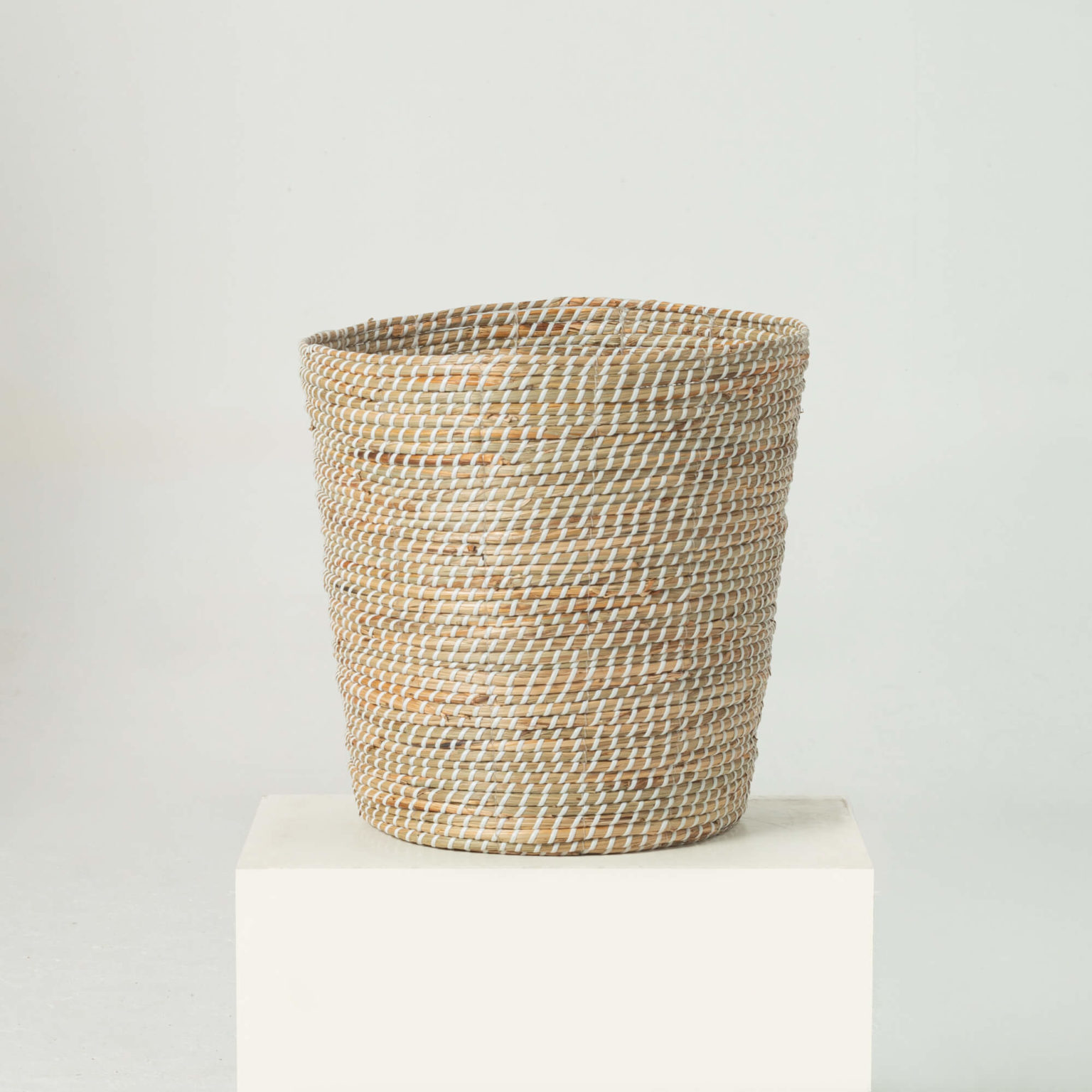 Seagrass Woven Taper Scandinavian Plant Pots Wholesale