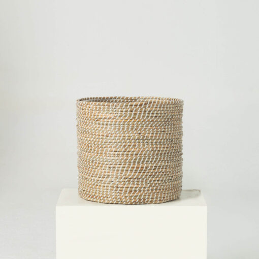 Minimal Woven Seagrass Baskets For Plants Wholesale