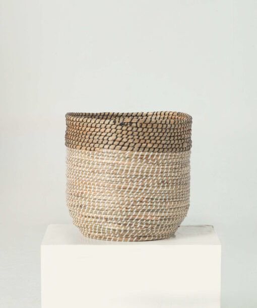 Two-color Seagrass Scandinavian Plant Pots Wholesale