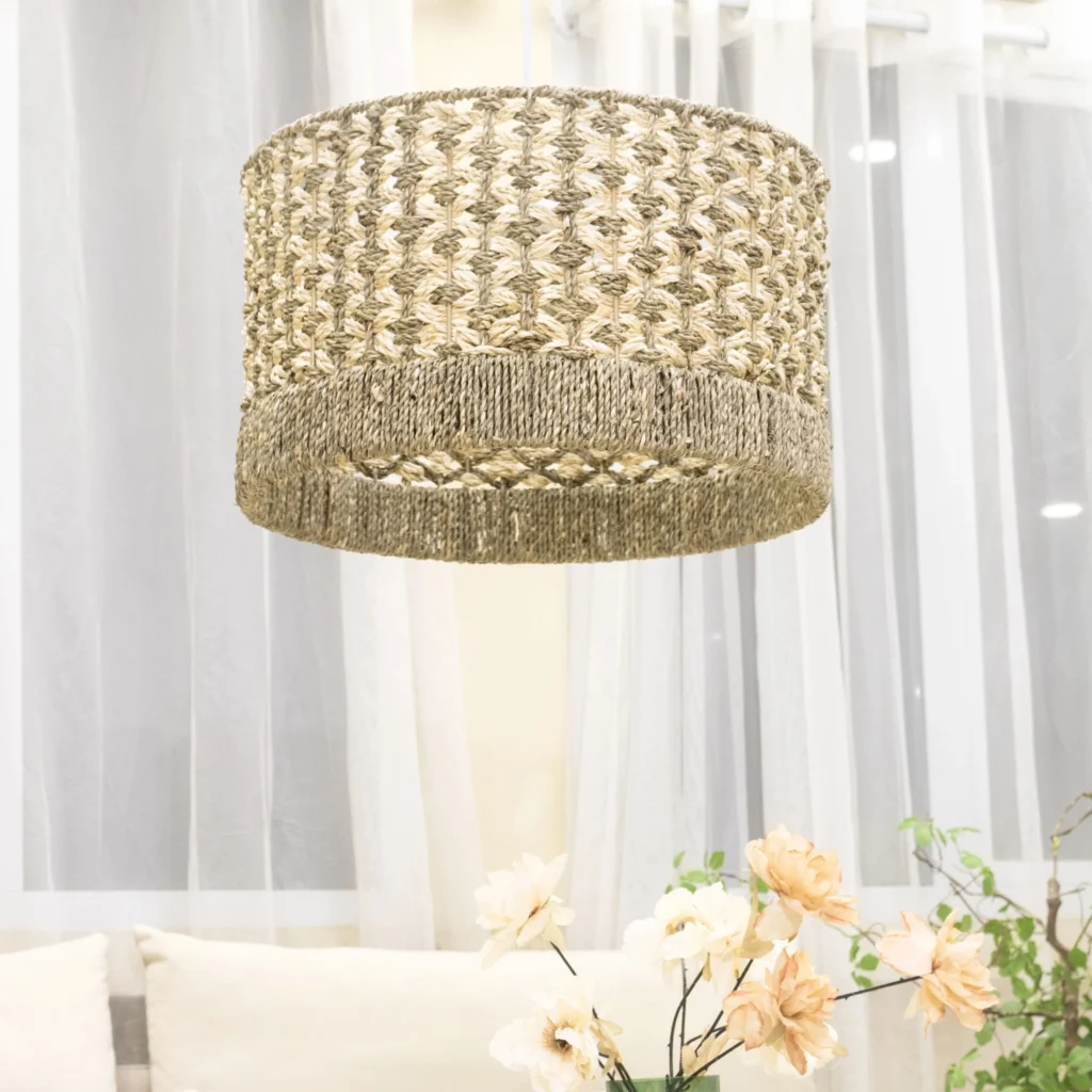 Discover Wholesale Seagrass Pendant Lampshade with metal frame for Scandinavian and minimalist interiors. Ideal for home and hospitality lighting. We welcome bulk orders, OEM/ODM collaborations, and private label projects for retailers, wholesalers, sourcing agents, and HORECA buyers.