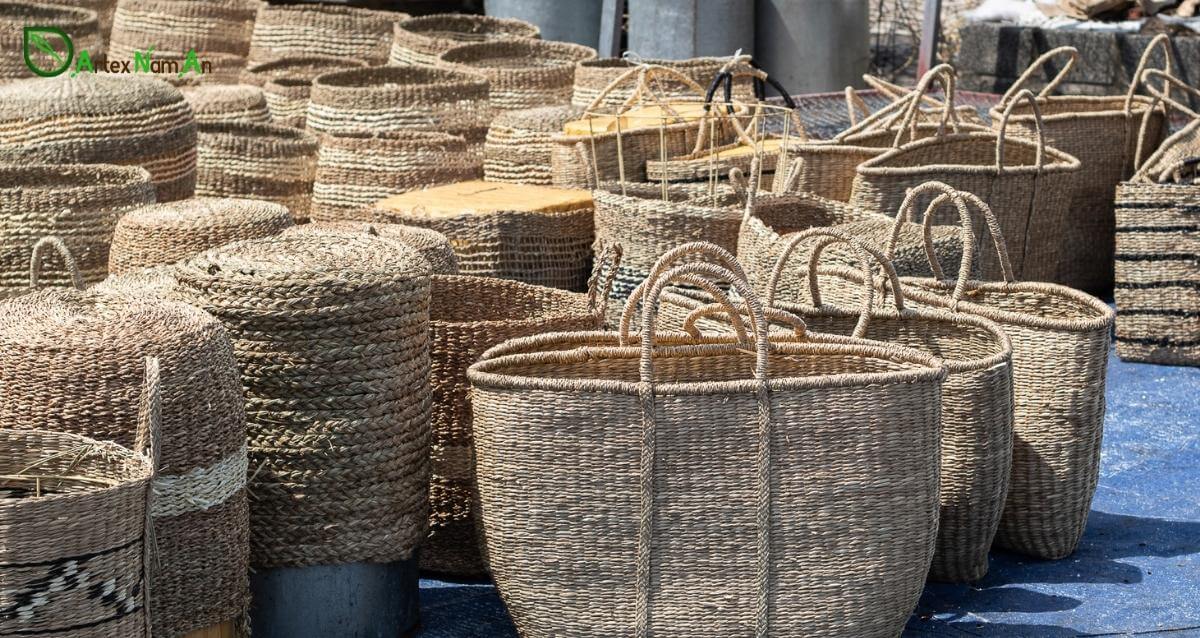Seagrass For Weaving: From Natural Fibers To Wholesale Seagrass Baskets