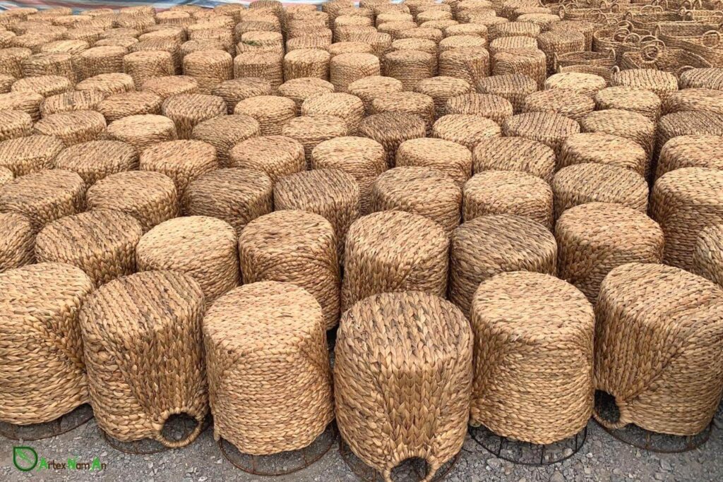 Water hyacinth wicker baskets bulk weaving material