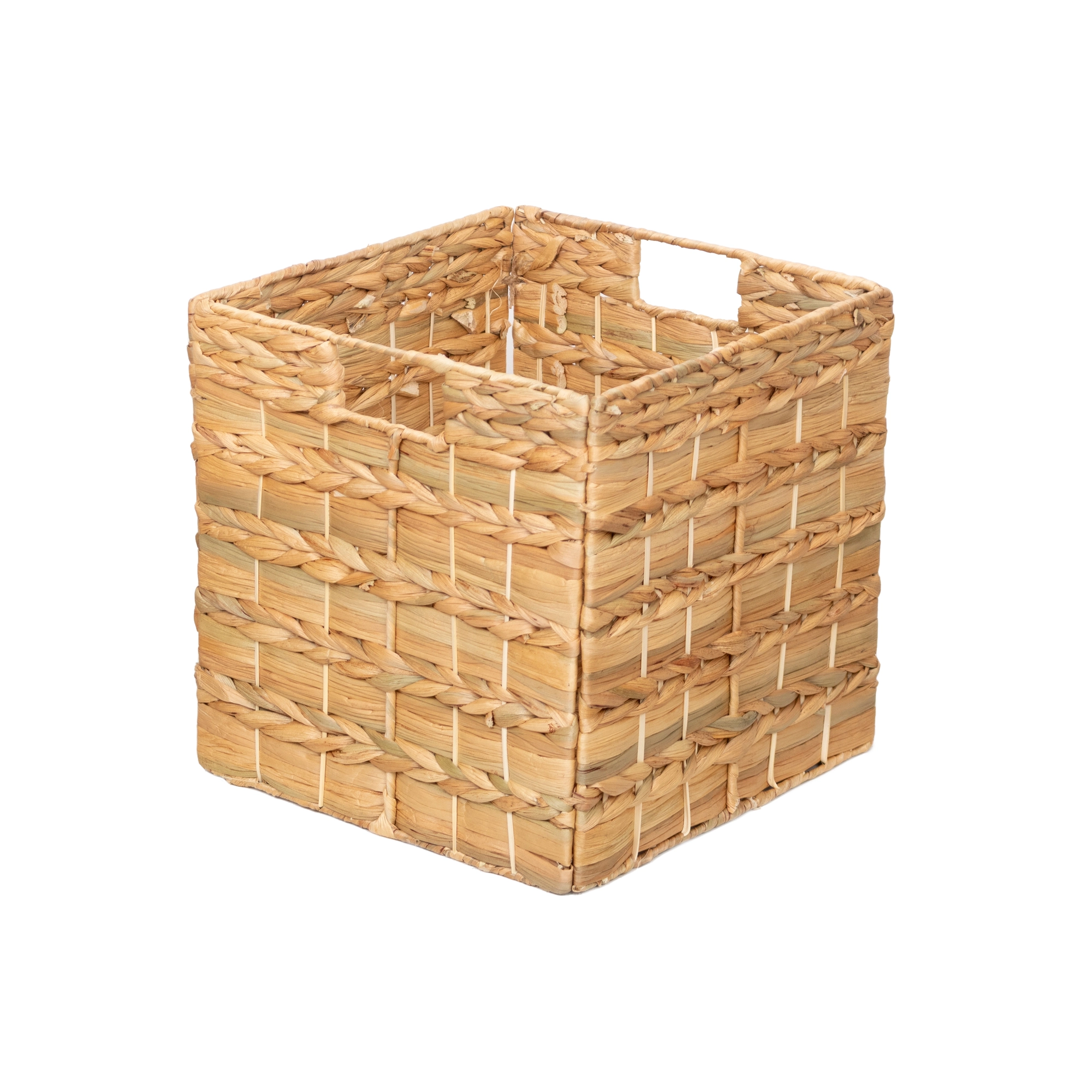 Shop Wholesale Natural Water Hyacinth Foldable Cube Basket for minimalist home and office storage. Collapsible, handwoven, and space saving. We welcome bulk orders, OEM/ODM collaborations, and private label projects for retailers, wholesalers, sourcing agents, and HORECA buyers.
