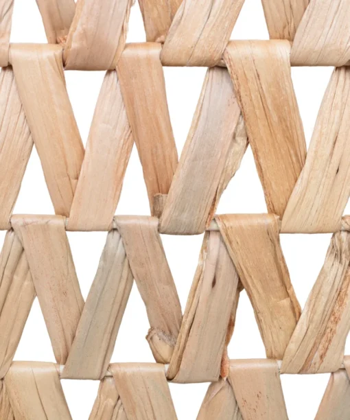 Shop Wholesale Water Hyacinth Laundry basket with lid Set of 3 Modern Design for laundry and storage organization in modern interiors. We welcome bulk orders, OEM/ODM collaborations, and private label projects for retailers, wholesalers, sourcing agents, and HORECA buyers.