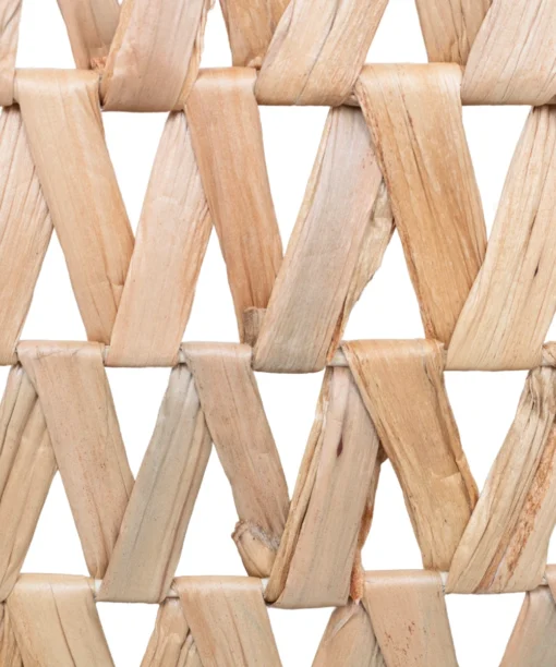 Wholesale Water Hyacinth Rectangular Storage organization Underbed basket with handles for laundry and home organization in modern interiors. Ideal for home, office, HORECA and retail décor. We welcome bulk orders, OEM/ODM collaborations, and private label projects for retailers, wholesalers, sourcing agents, and HORECA buyers.