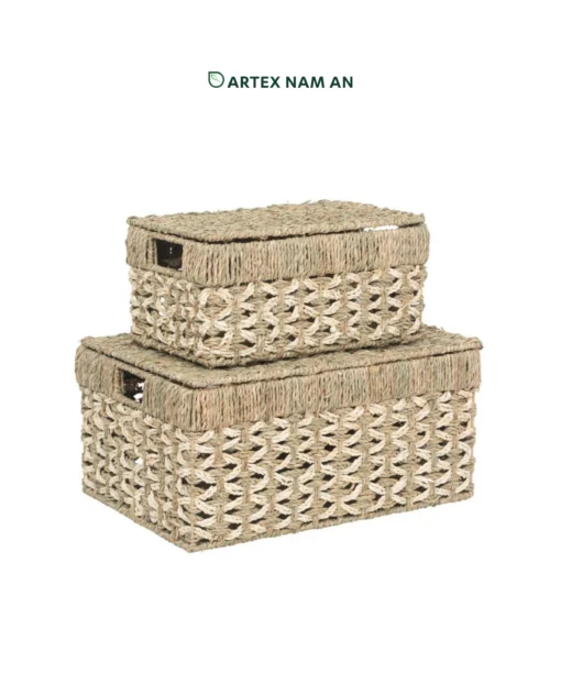 Whole sale Set of 3 Seagrass with Palm leaf Stackable Storage box with lid for stylish storage, laundry and toy organization in farmhouse, contemporary and bohemian interiors. We welcome bulk orders, OEM/ODM collaborations and private label projects for retailers, wholesalers, sourcing agents and HORECA buyers.