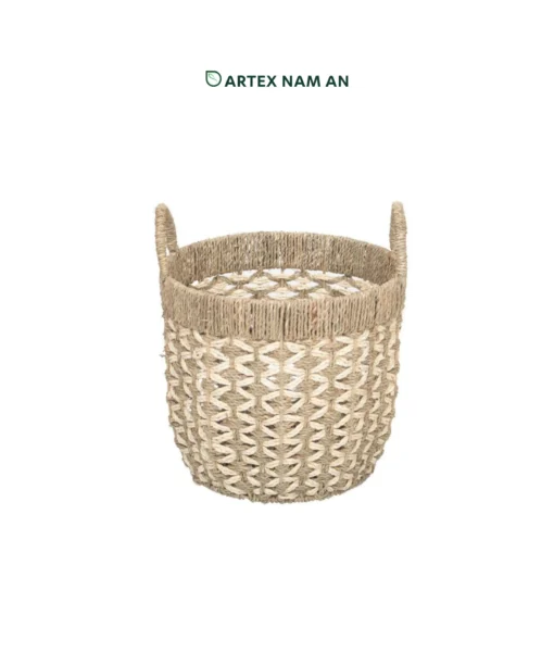 Whole Sale Set of 2 Seagrass with Palm leaf Planter, Flower pot with beautiful decorative details for home styling, indoor gardens and wedding décor. Ideal for farmhouse, contemporary and bohemian interiors. We welcome bulk orders, OEM/ODM collaborations and private label projects for retailers, wholesalers, sourcing agents and HORECA buyers.
