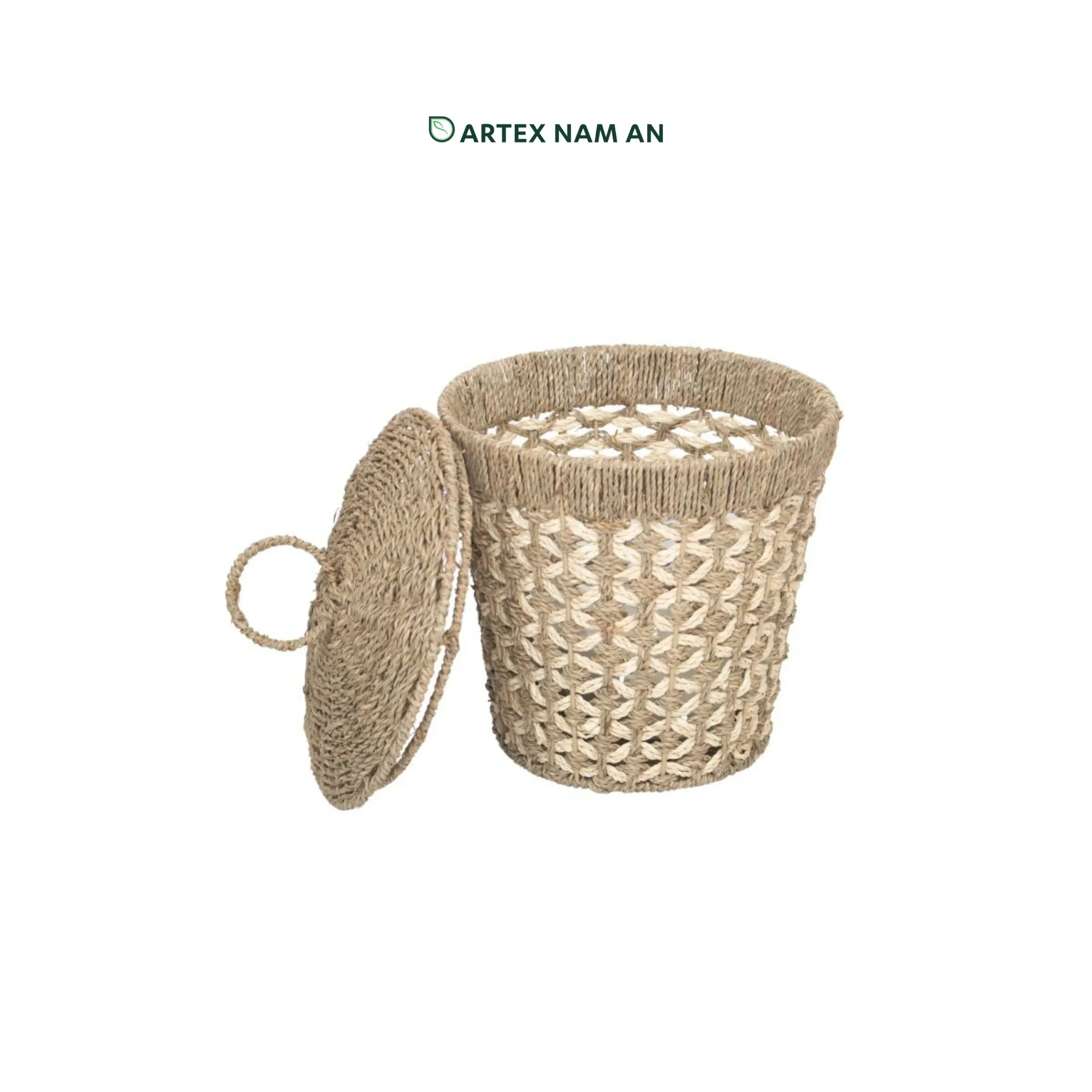 Wholesale Seagrass with Palm leaf Storage bin basket for toy storage, trash basket and everyday home organization in farmhouse and bohemian interiors. We welcome bulk orders, OEM/ODM collaborations and private label projects for retailers, wholesalers, sourcing agents and HORECA buyers.