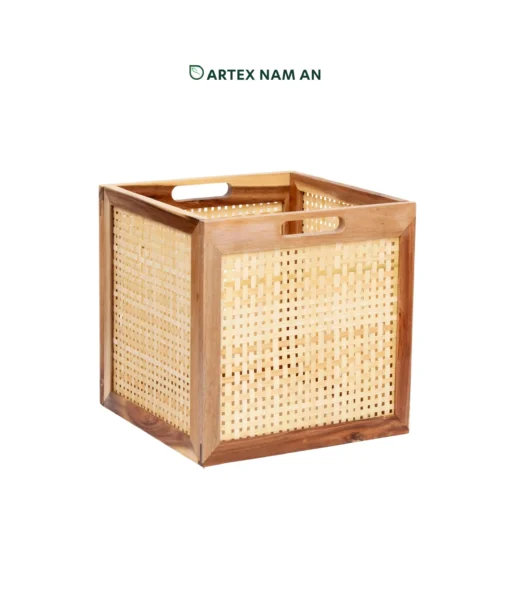 Wholesale Space Saving Acacia wood folding basket with mesh detail, FSC certified, ideal for Ikea Kallax shelves and office, kitchen or bathroom organization. We welcome bulk orders, OEM/ODM collaborations, and private label projects for retailers, wholesalers, sourcing agents, and HORECA buyers.